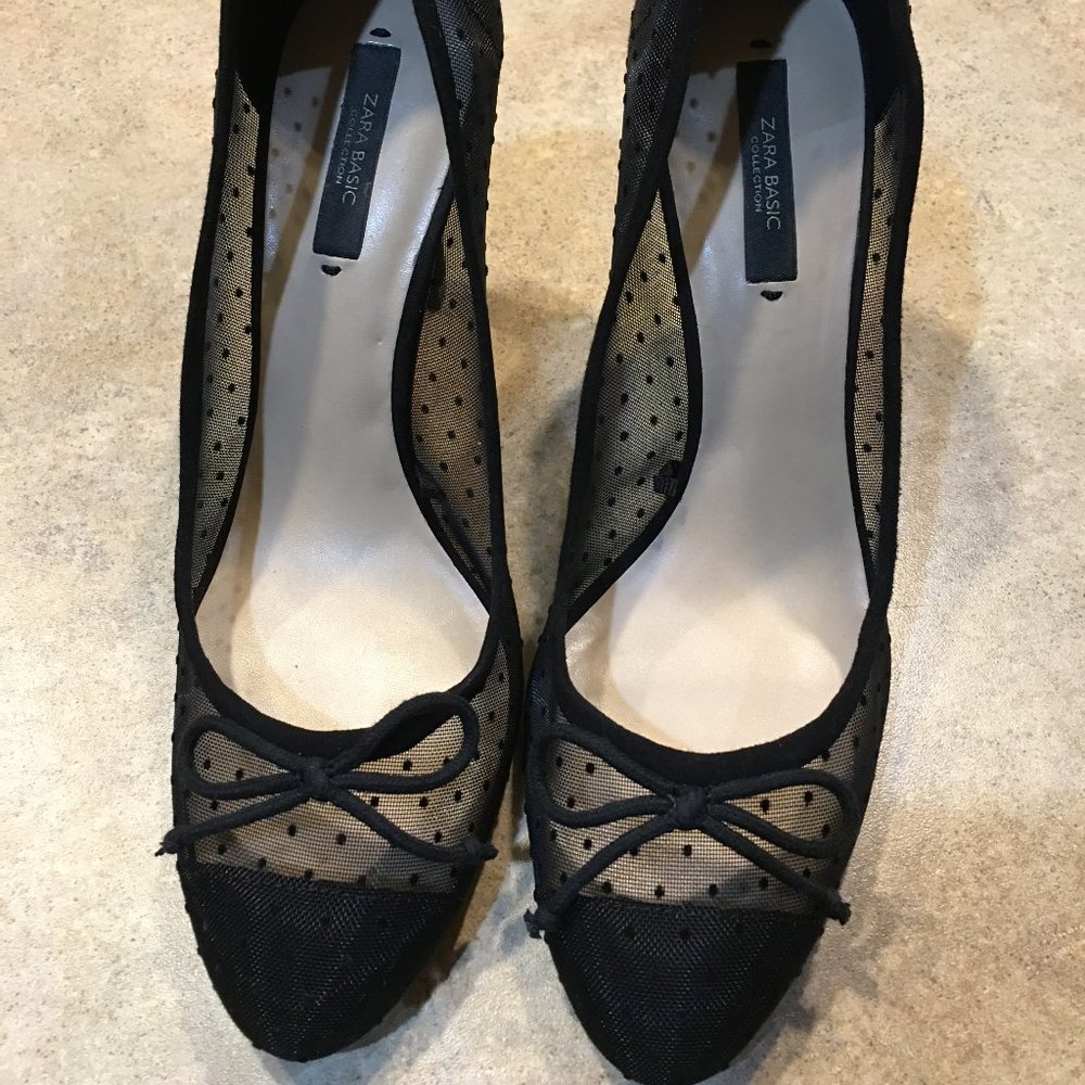 ZARA Basic Collection Black Mesh Swiss Dot Cap Toe Pump 8M